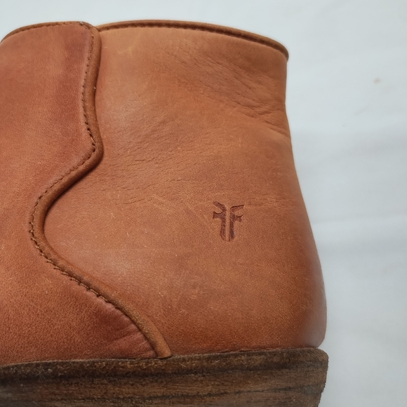 Frye Carson Piping Bootie Size 6.5 - Picture 5 of 12